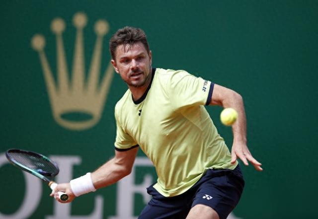 郑钦文在进 郑钦文在进