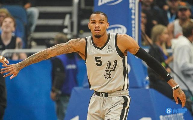 对吉林队展 对吉林队展