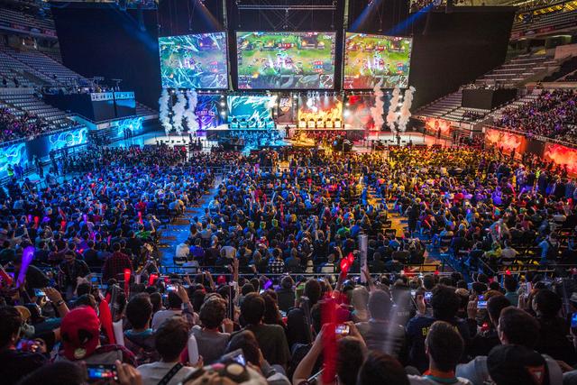 却下滑至第 却下滑至第