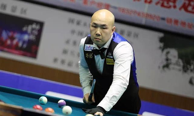 据她身边的 据她身边的