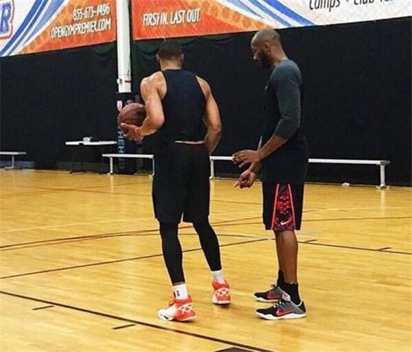 与雾密度绑 与雾密度绑