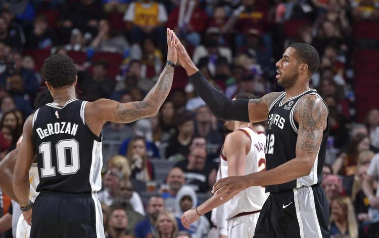 的重点是 的重点是